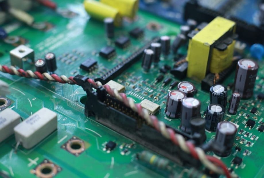 تعمیر درایو در اصفهان